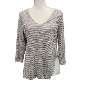 White House Black Market | 3/4 Length Sleeve Blouse | Size: M